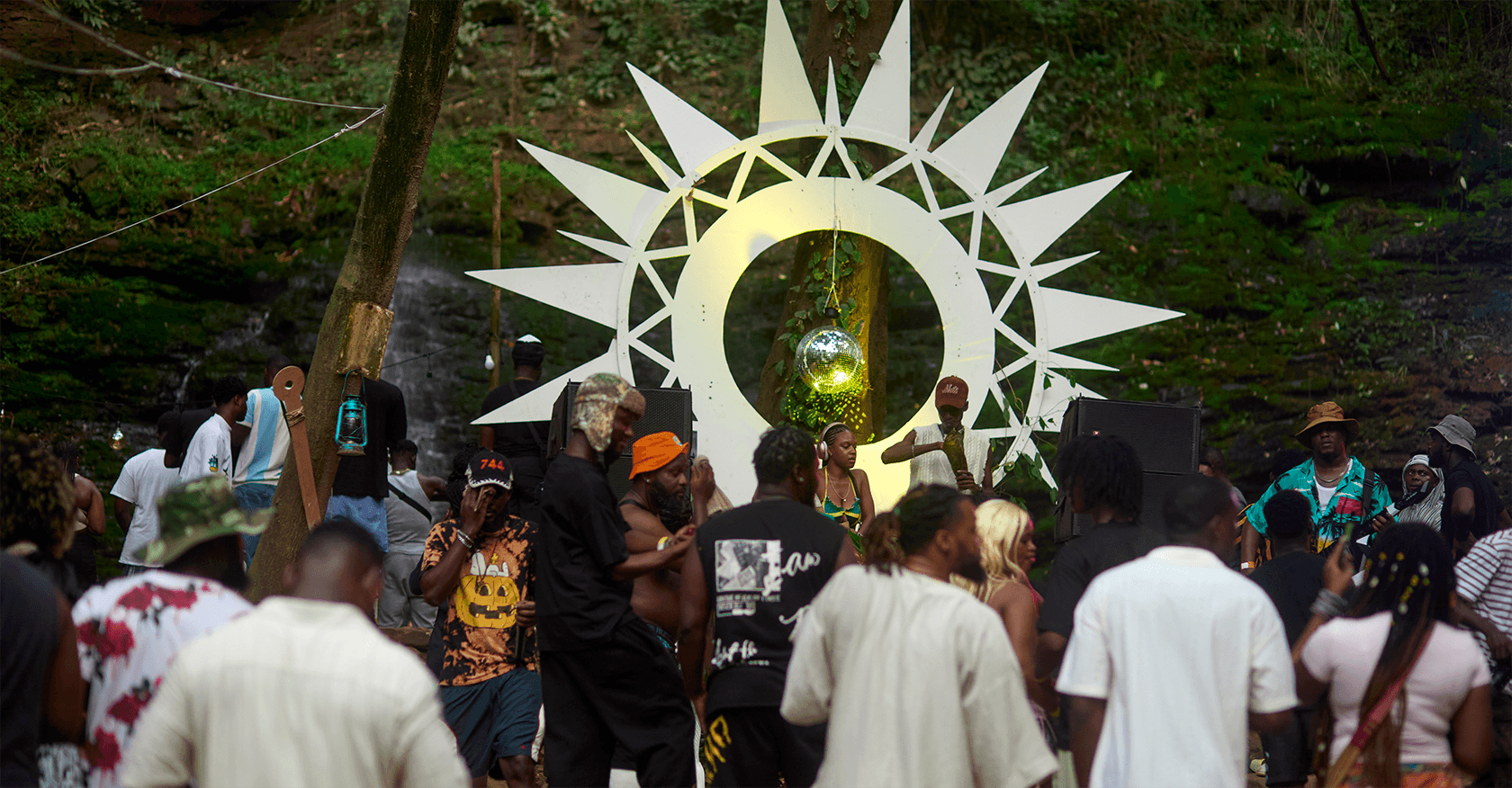 MOONERS LIVE (The Cradle of Life)