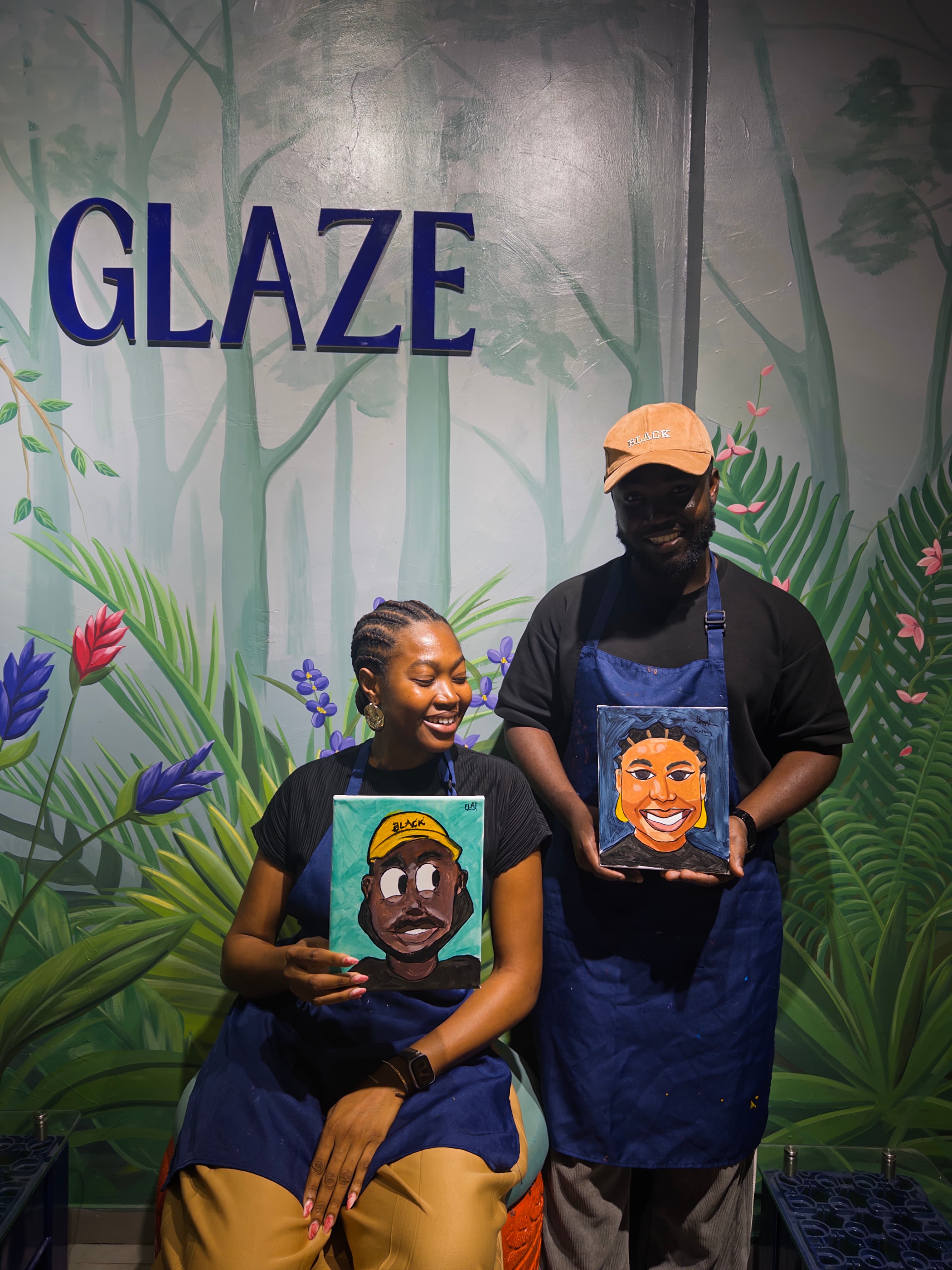 Friends at a painting experience on Gaderin